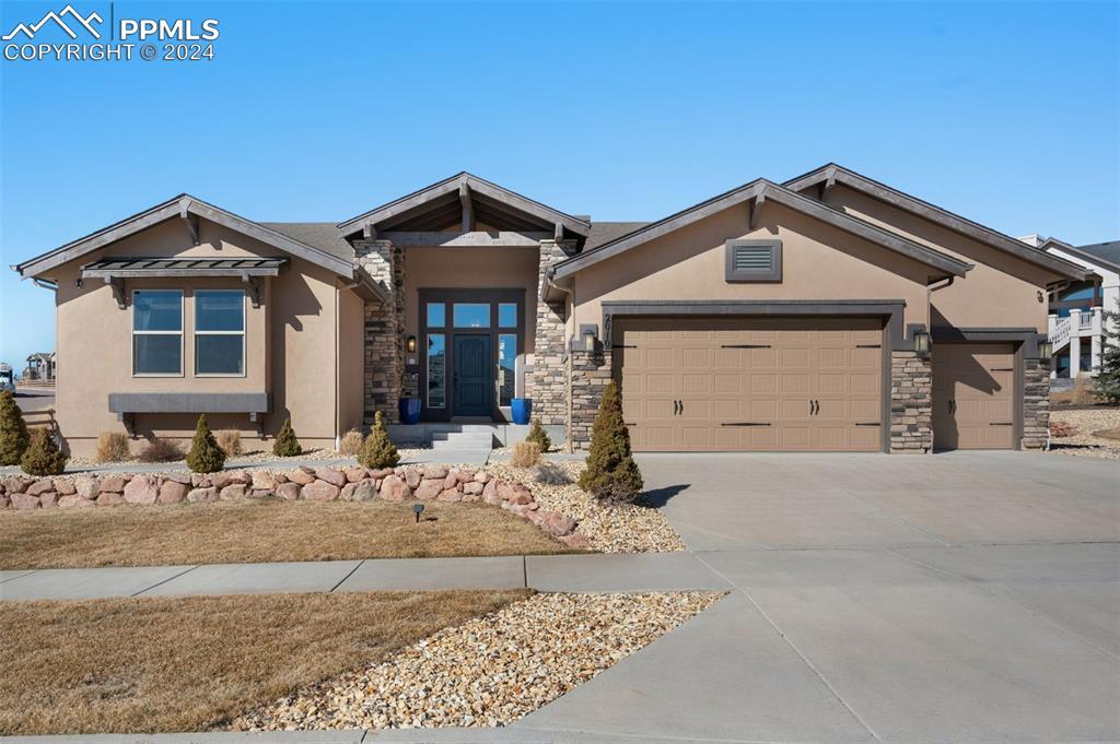 2010 Walnut Creek Ct., Colorado Springs, CO 80921