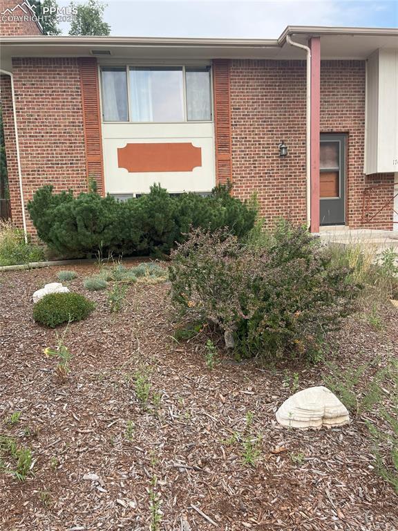 1709 Russell Cir., Colorado Springs, CO 80915