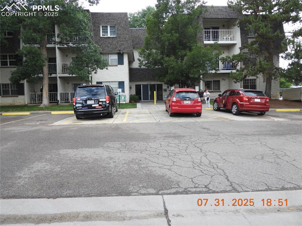 2225 S Jasmine St. #103, Denver, CO 80222