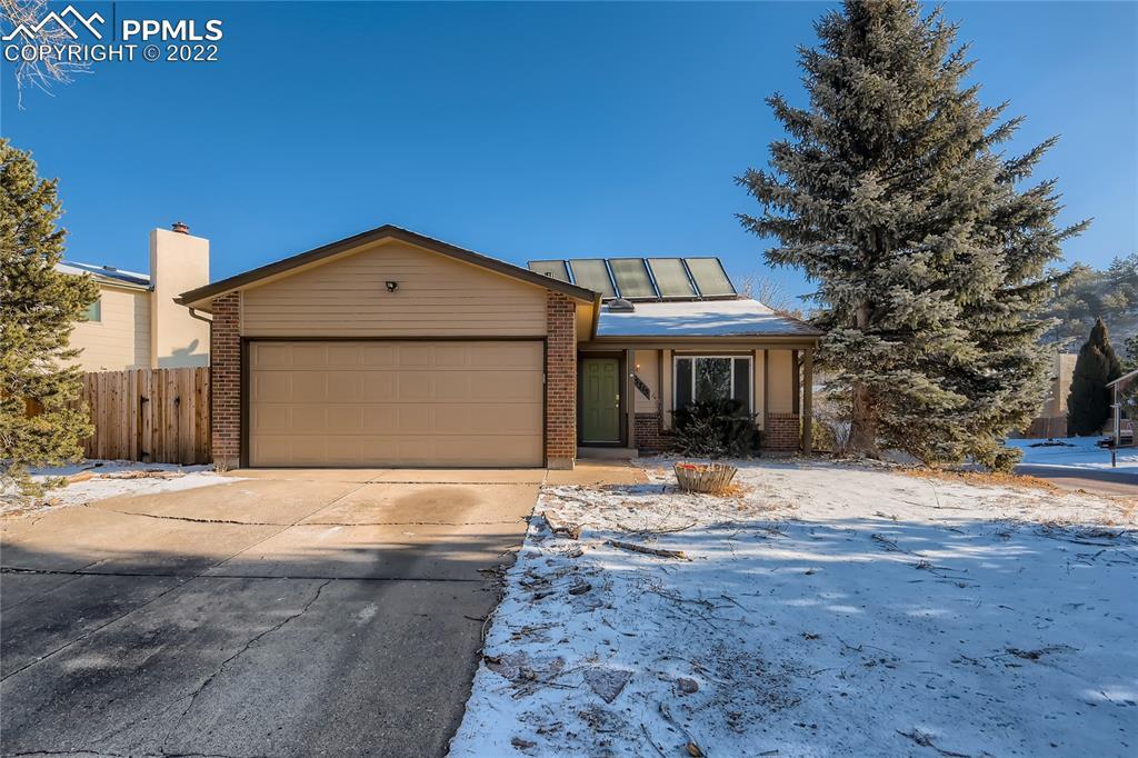 5715 Pemberton Way, Colorado Springs, CO 80919