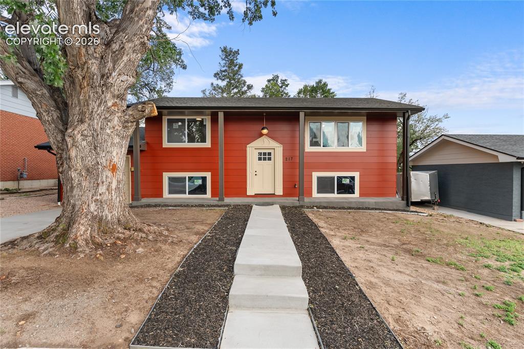 217 Fairmont St., Colorado Springs, CO 80910