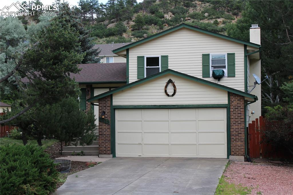5455 Mule Deer Dr., Colorado Springs, CO 80919