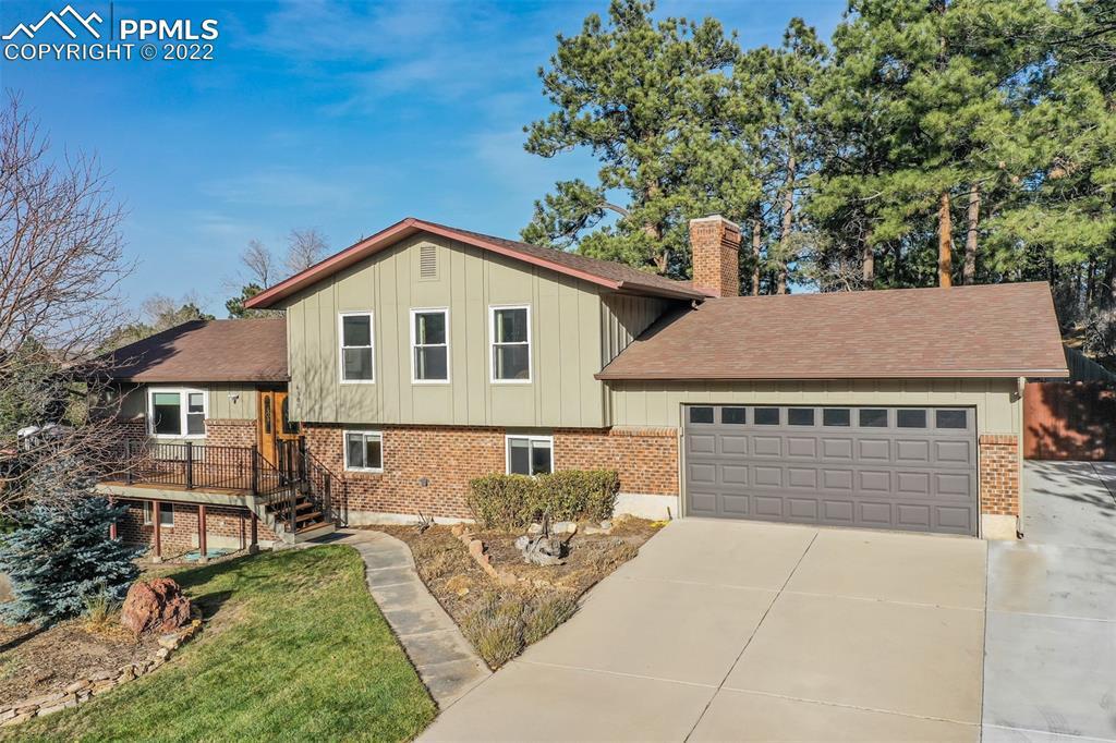 6305 Garlock Way, Colorado Springs, CO 80918