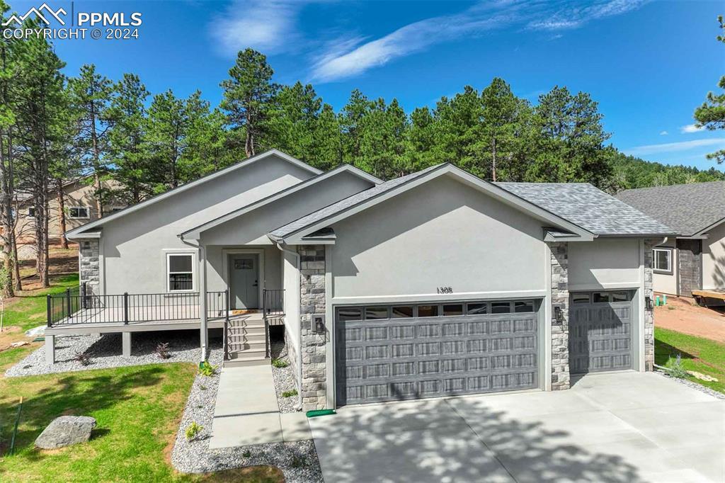 1305 Stone Ridge Dr., Woodland Park, CO 80863