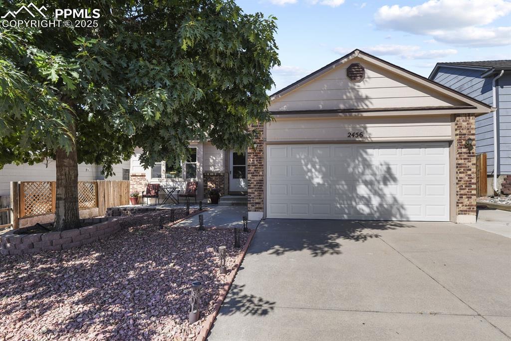 2456 Duffield Dr., Colorado Springs, CO 80915