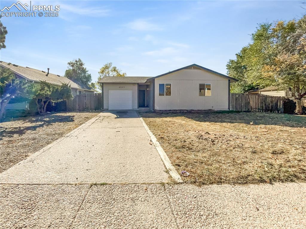 4243 Moonbeam Dr., Colorado Springs, CO 80916