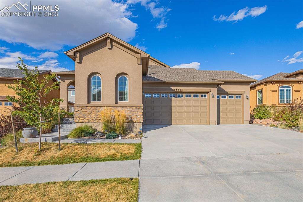 5654 Thurber Dr., Colorado Springs, CO 80924