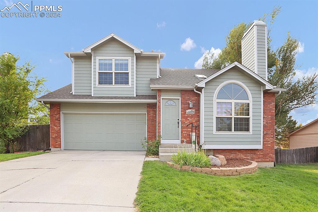 6450 Stonehedge Dr., Colorado Springs, CO 80918