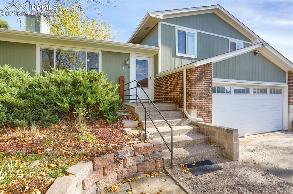 4972 Webb Dr., Colorado Springs, CO 80916