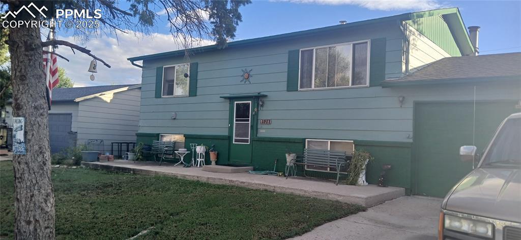 1528 Maxwell St., Colorado Springs, CO 80906