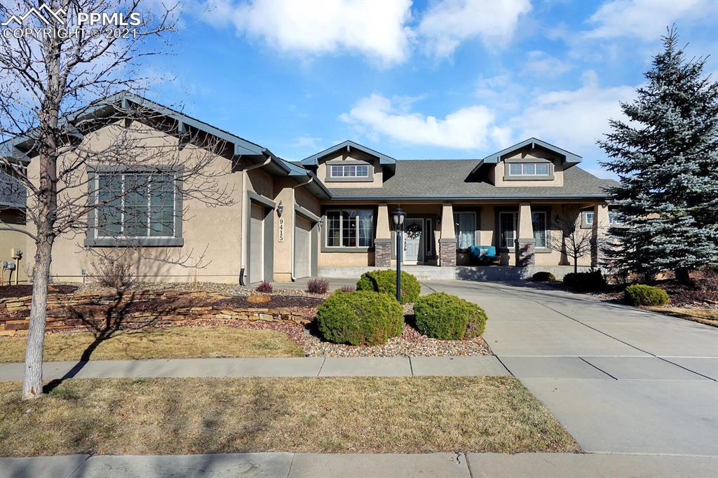 9415 Stoneglen Dr., Colorado Springs, CO 80920