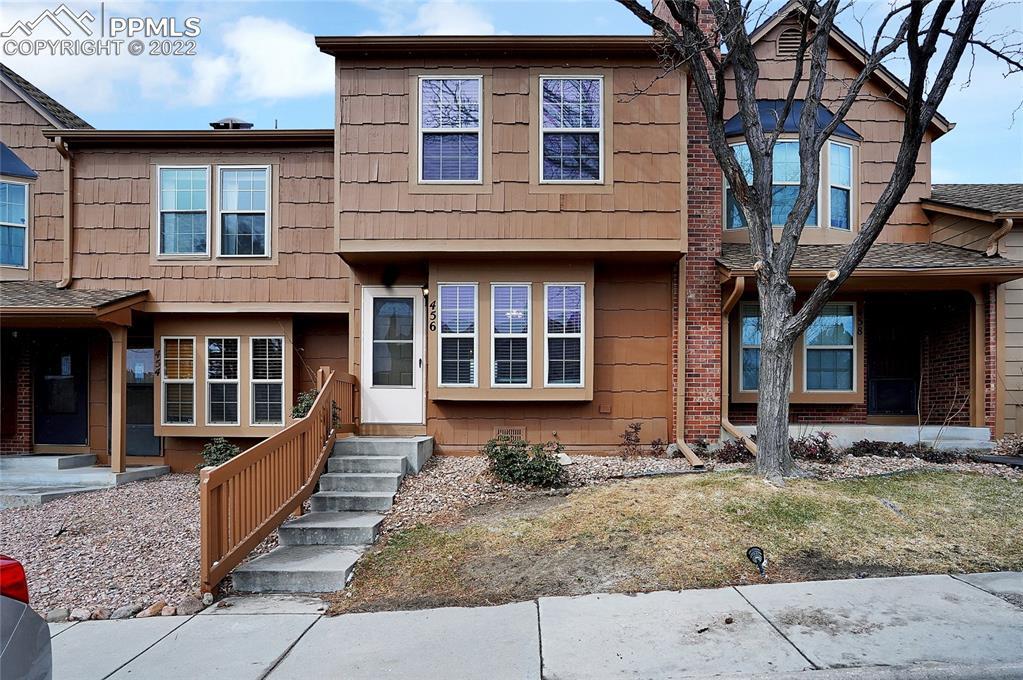 456 Rolling Hills Dr., Colorado Springs, CO 80919