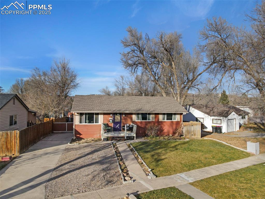 2530 E San Miguel St., Colorado Springs, CO 80909