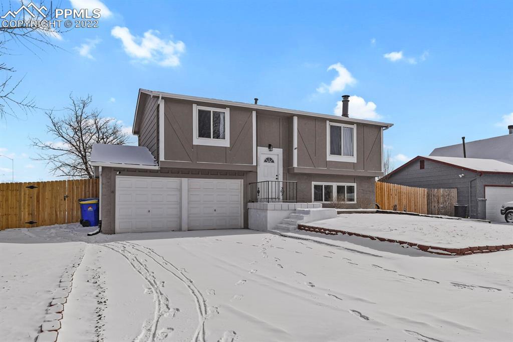 1115 Jet Wing Cir., Colorado Springs, CO 80916