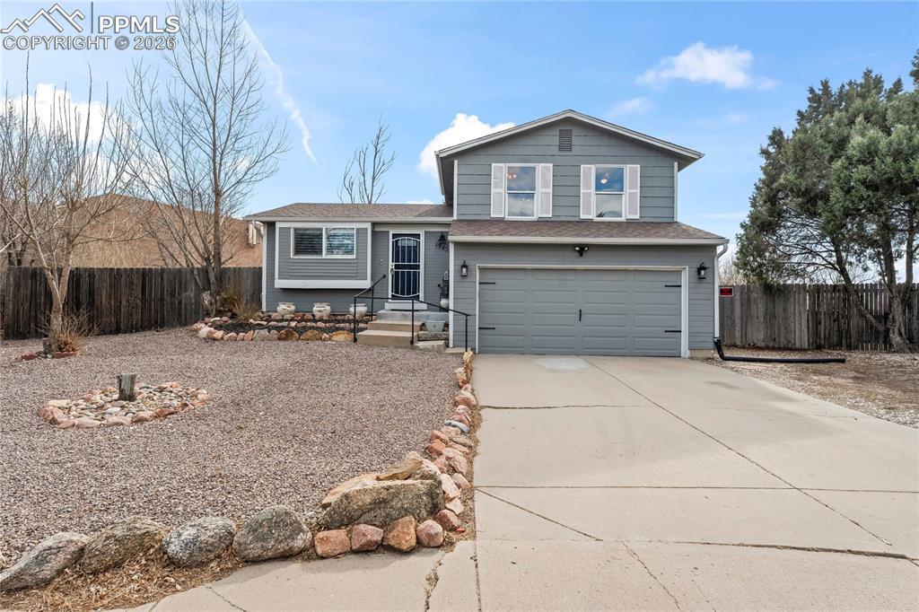 1945 Harwood Cir., Colorado Springs, CO 80916