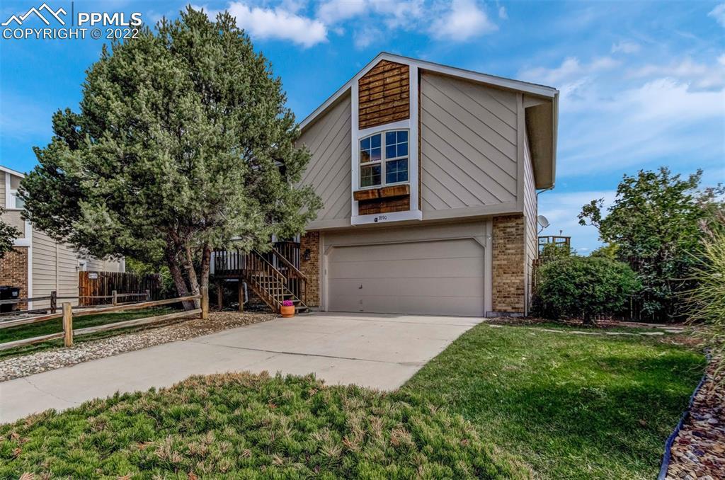 3890 Cloud Dr., Colorado Springs, CO 80920