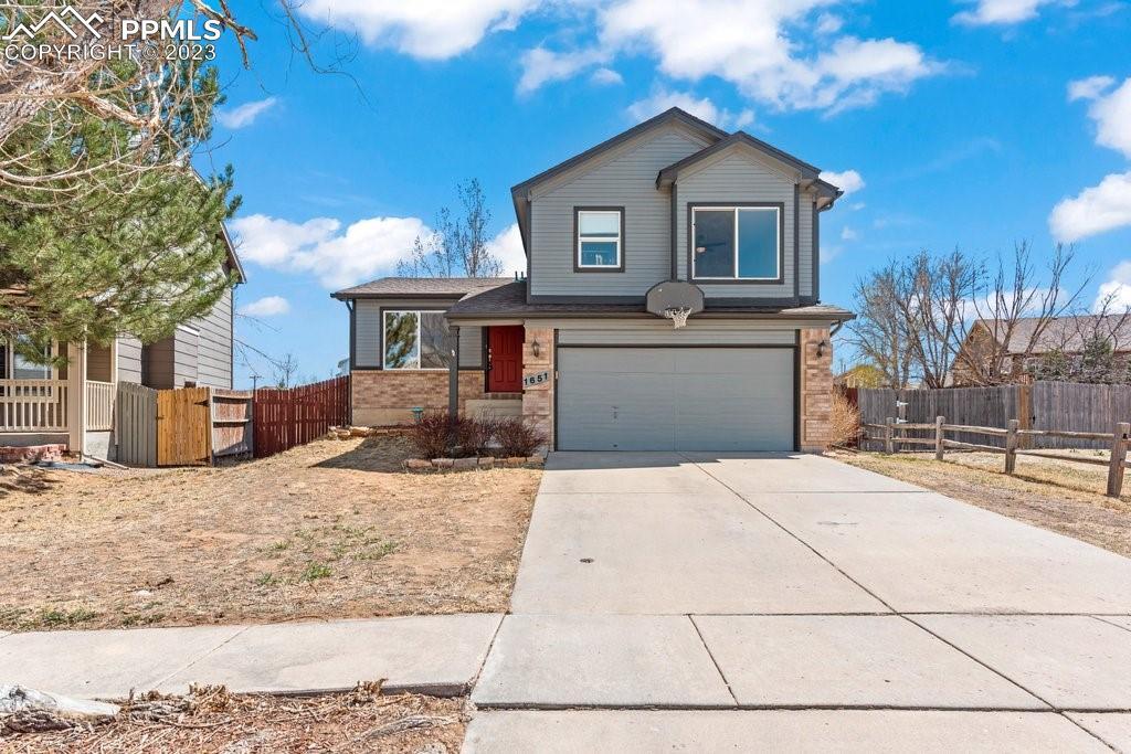 1651 S Canoe Creek Dr., Colorado Springs, CO 80906