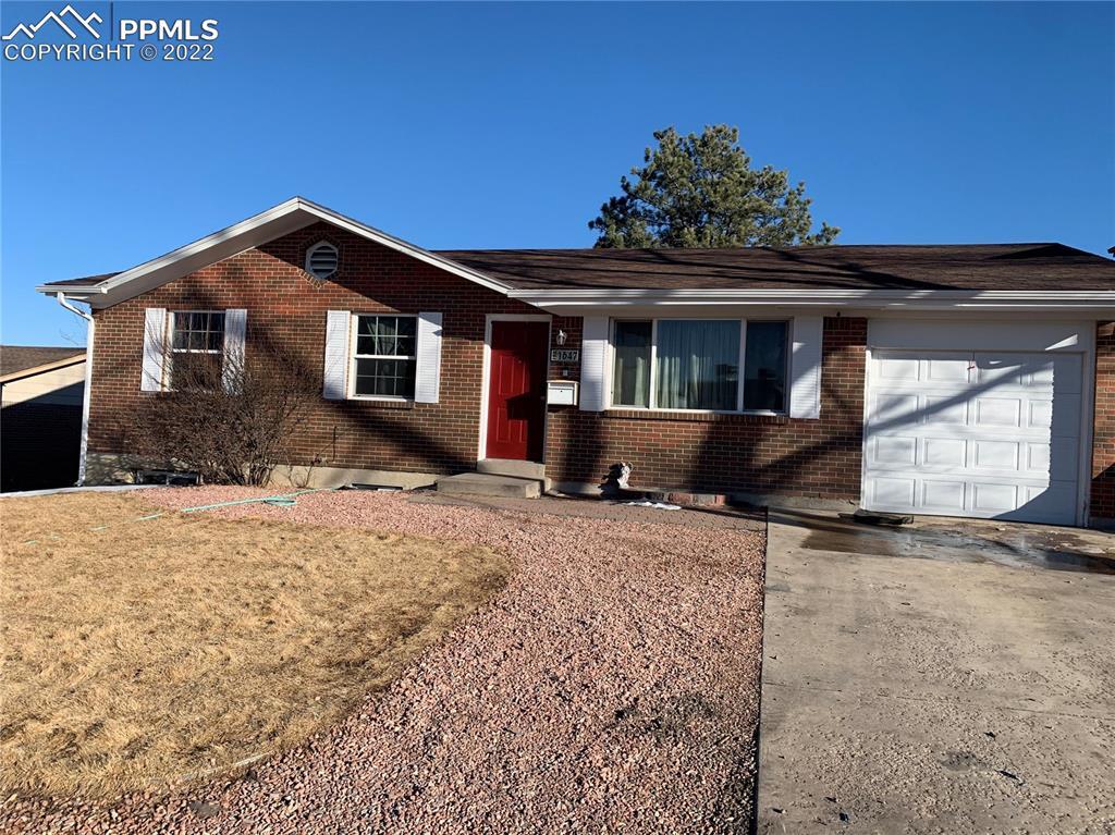 1647 Glacier Dr., Colorado Springs, CO 80910