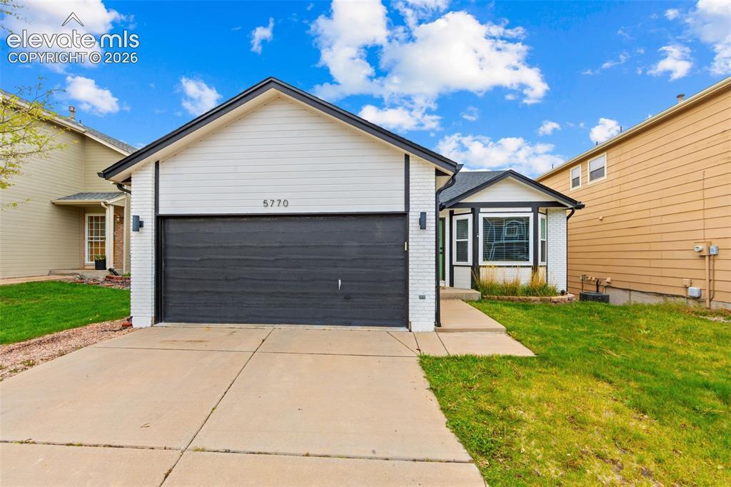 5770 Corinth Dr., Colorado Springs, CO 80923