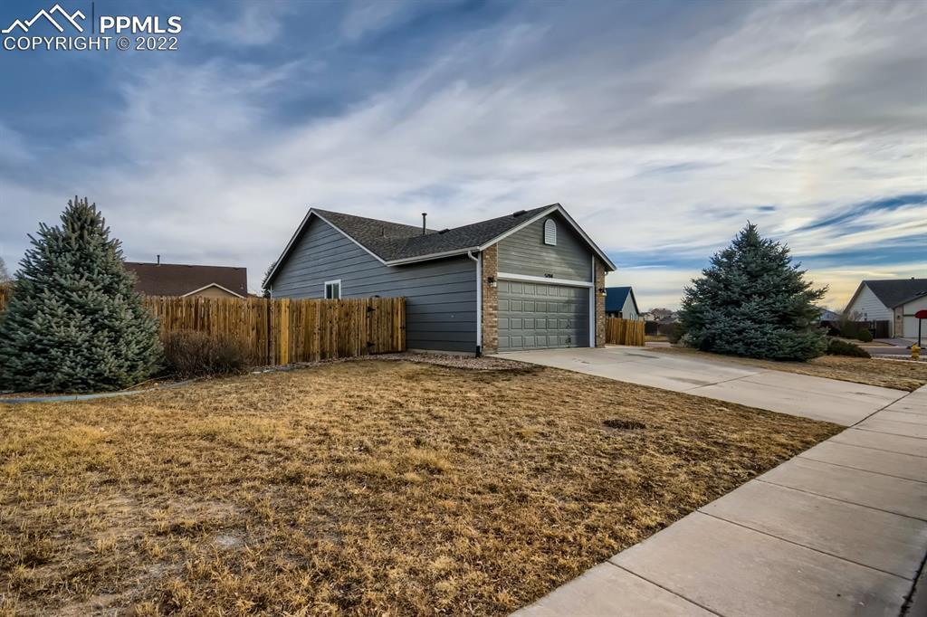 5194 Fennel Dr., Colorado Springs, CO 80911