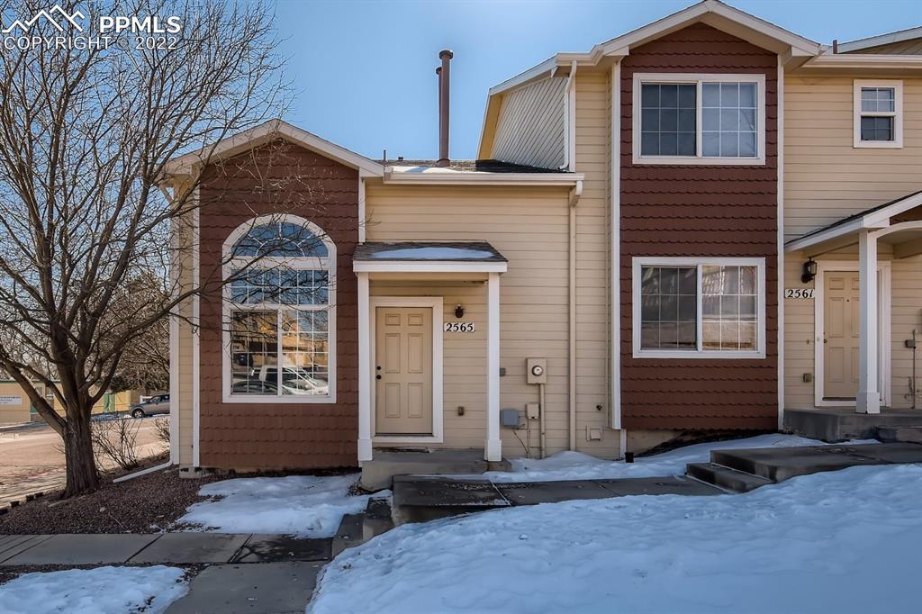 2565 Mesa Springs View, Colorado Springs, CO 80907