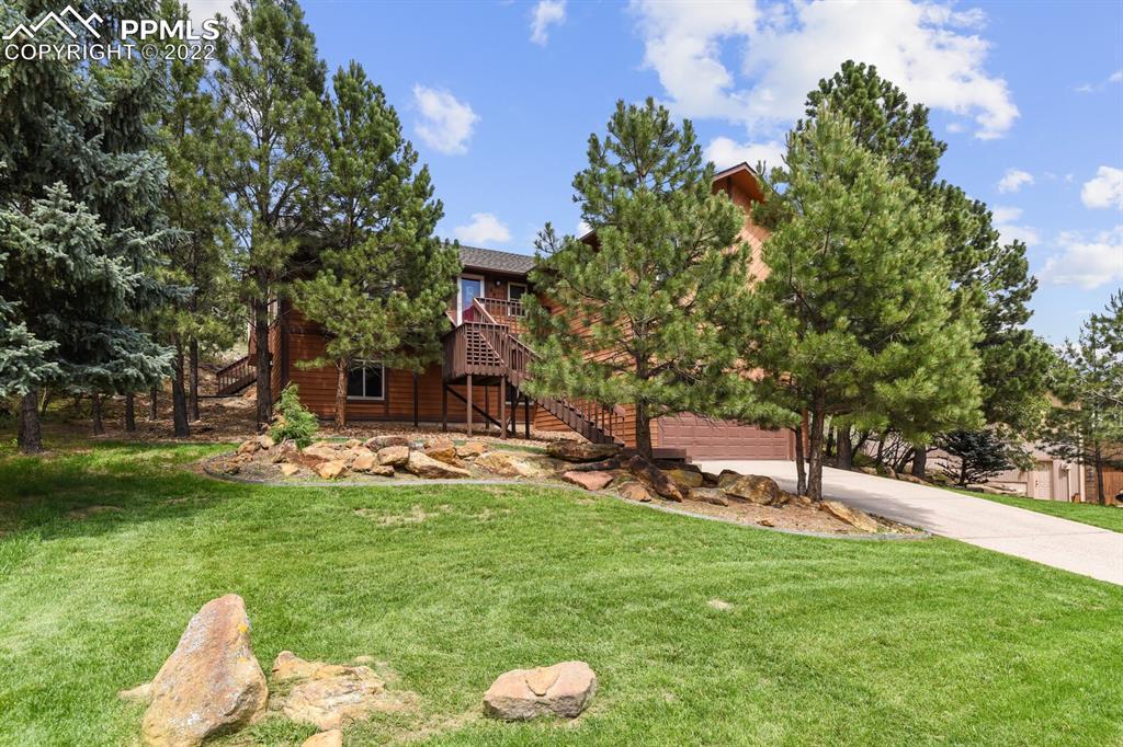 6985 Oak Valley Dr., Colorado Springs, CO 80919