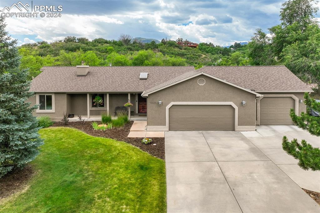1825 Parkview Blvd., Colorado Springs, CO 80905