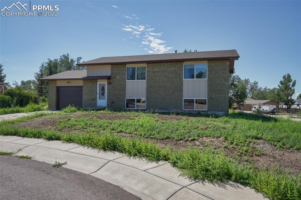 6775 Caballero Ave., Colorado Springs, CO 80911