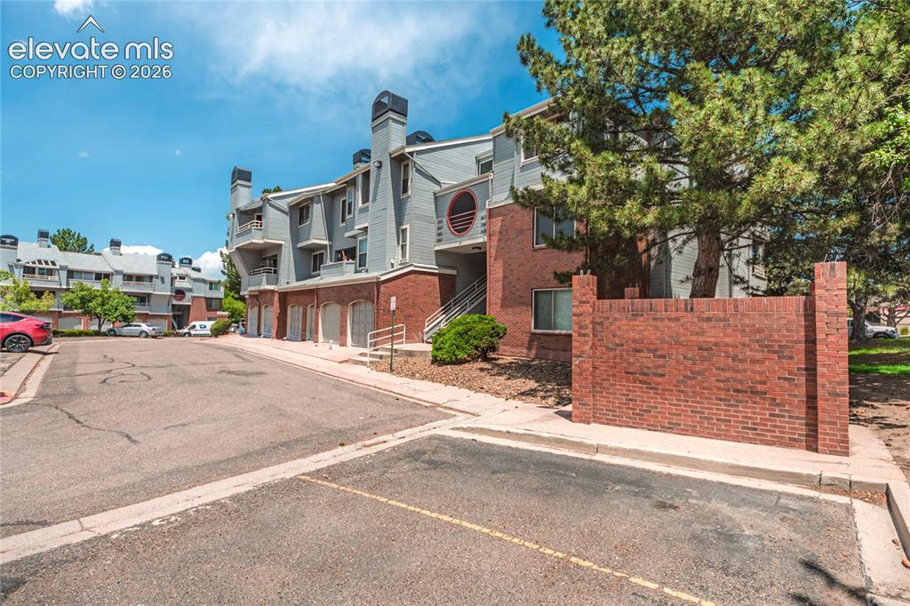 1057 Acapulco Ct., Colorado Springs, CO 80910