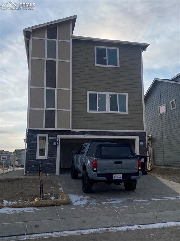 4424 Samaritan Loop, Colorado Springs, CO 80916