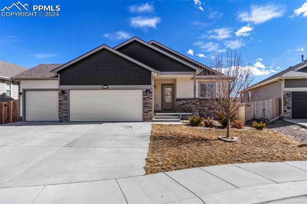 9785 Rubicon Dr., Colorado Springs, CO 80925