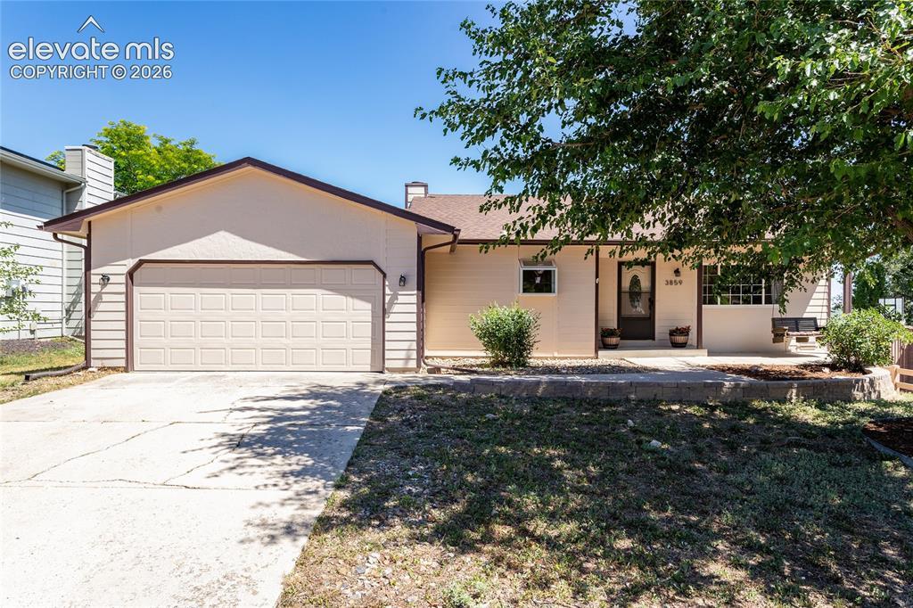 3859 Glenhurst St., Colorado Springs, CO 80906