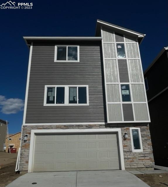 2941 Magic Carpet Loop, Colorado Springs, CO 80916