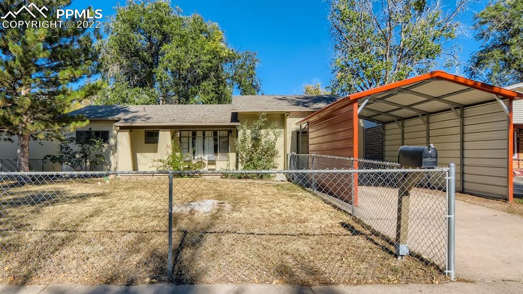 104 Everett Dr., Colorado Springs, CO 80911