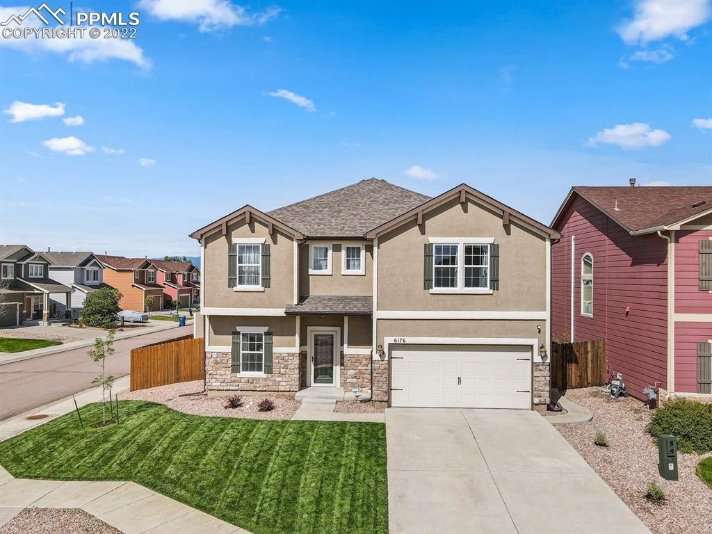 6176 Farmstead Pl., Colorado Springs, CO 80925