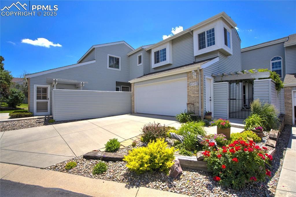 2527 Elite Ter., Colorado Springs, CO 80920