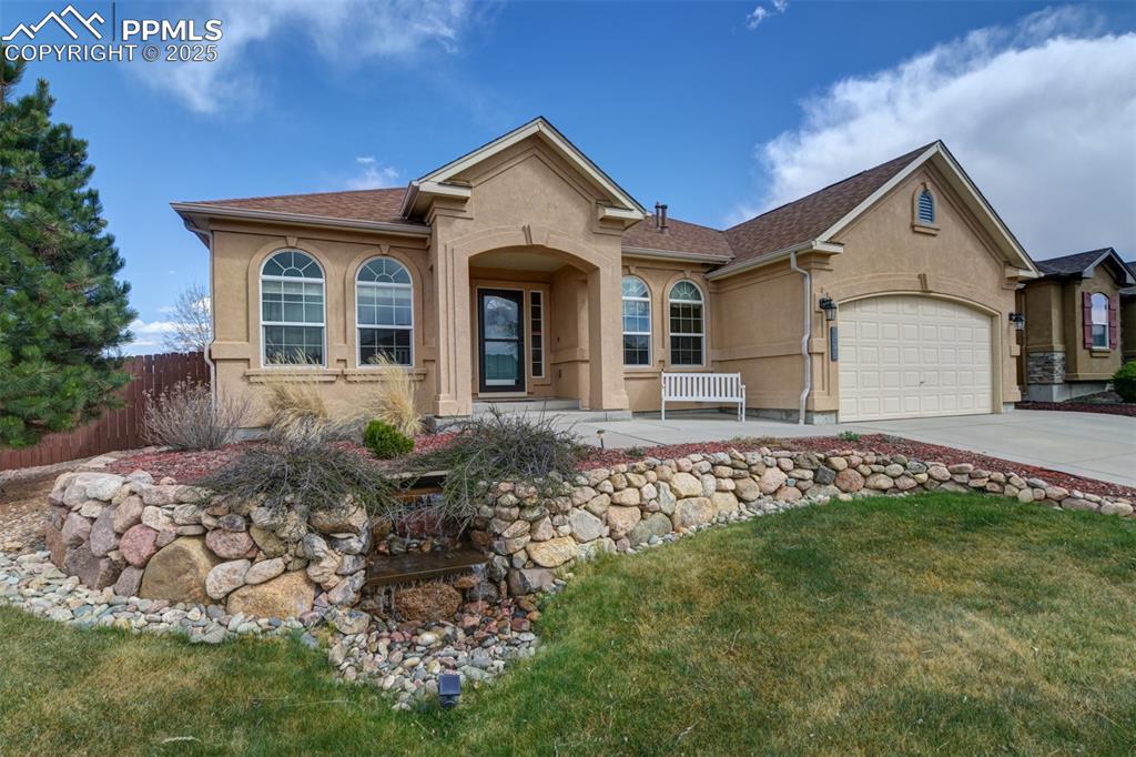 6385 Shooting Iron Way, Colorado Springs, CO 80923