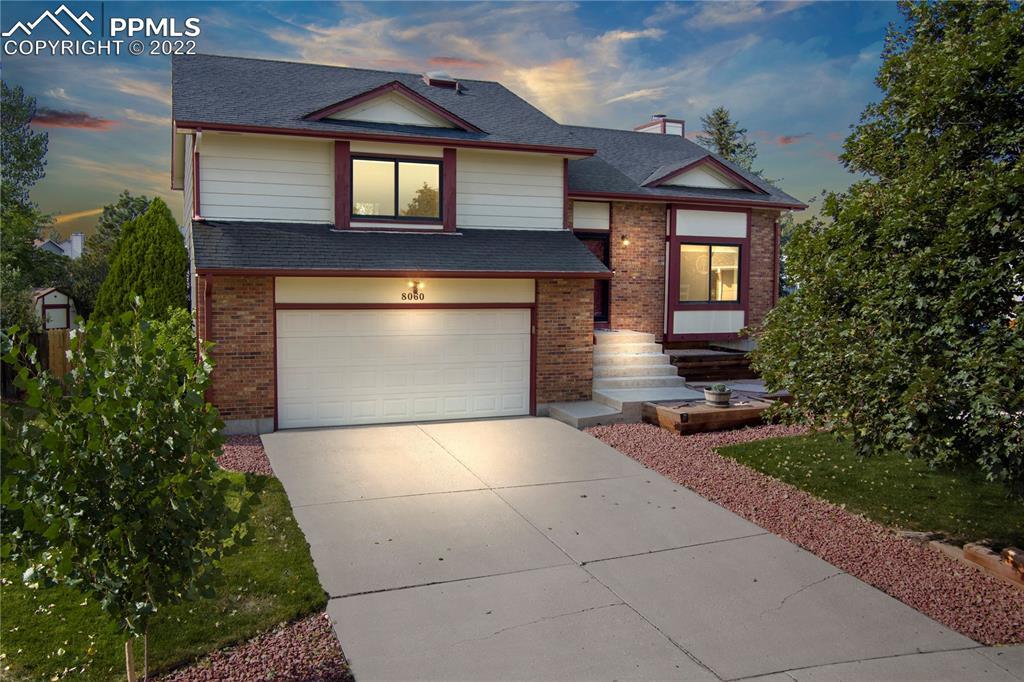 8060 Trefoil Ct., Colorado Springs, CO 80920