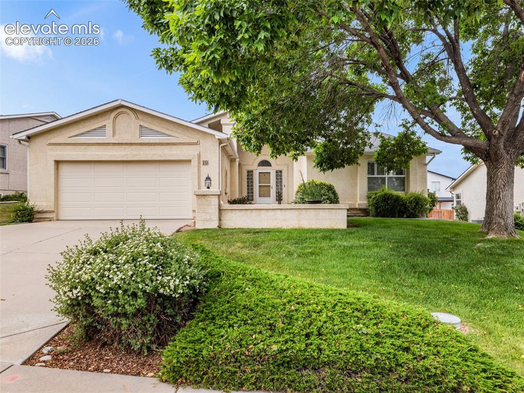 10 Brave Eagle Ct., Pueblo, CO 81001