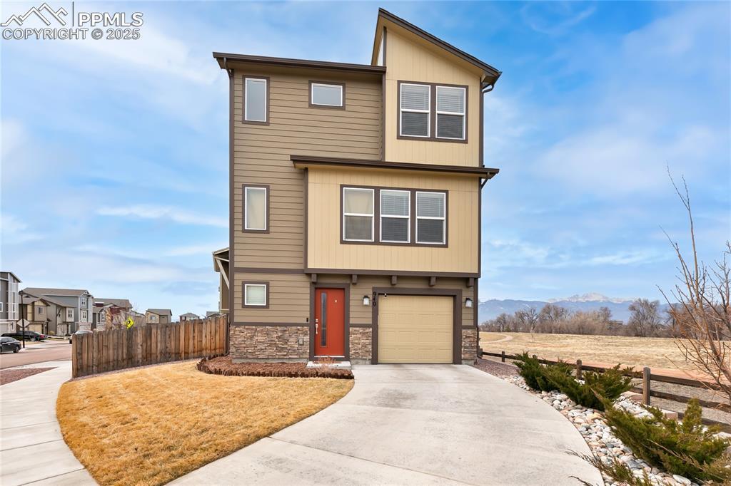 940 Technology Ct., Colorado Springs, CO 80915
