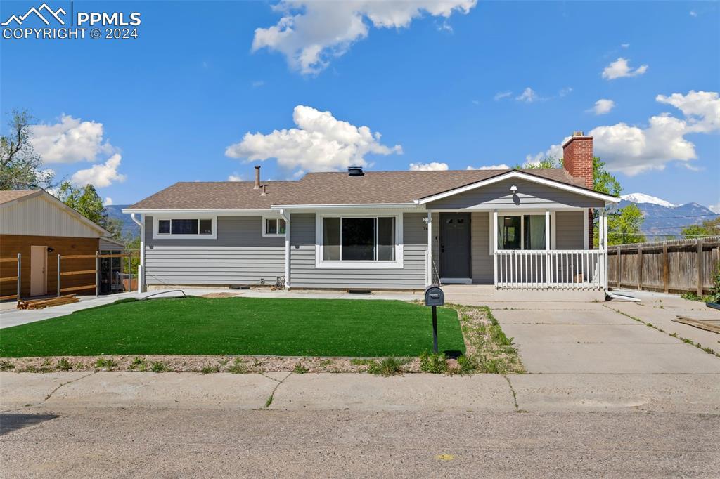 260 Sherri Dr., Colorado Springs, CO 80911