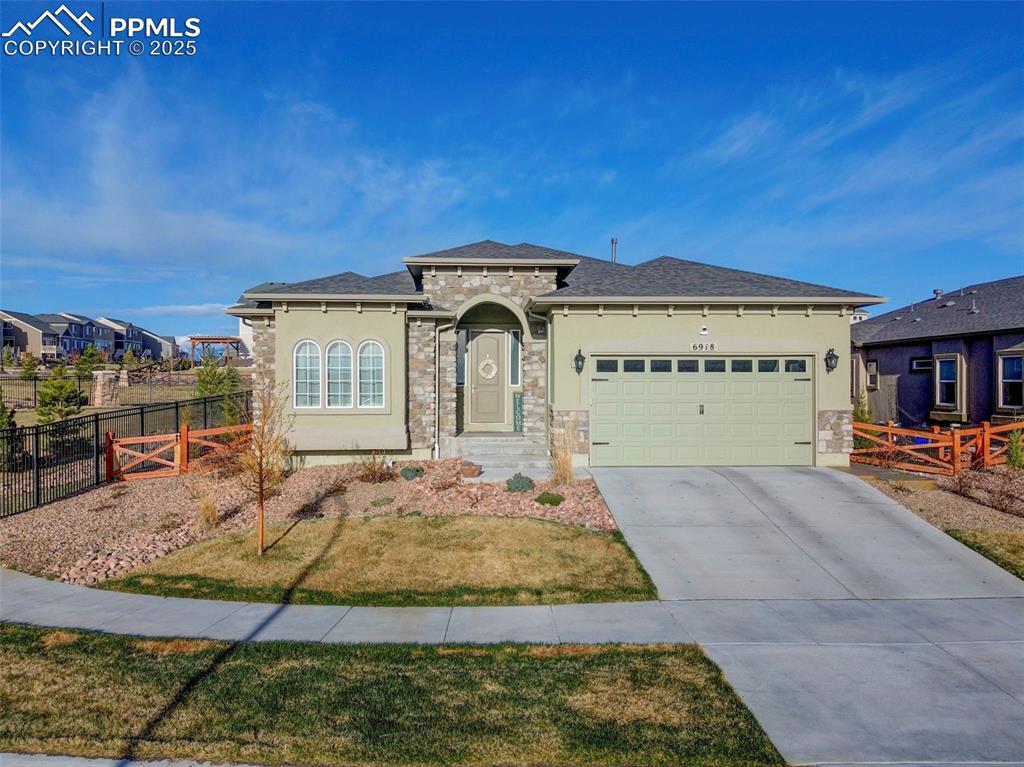 6918 Compass Bend Dr., Colorado Springs, CO 80927