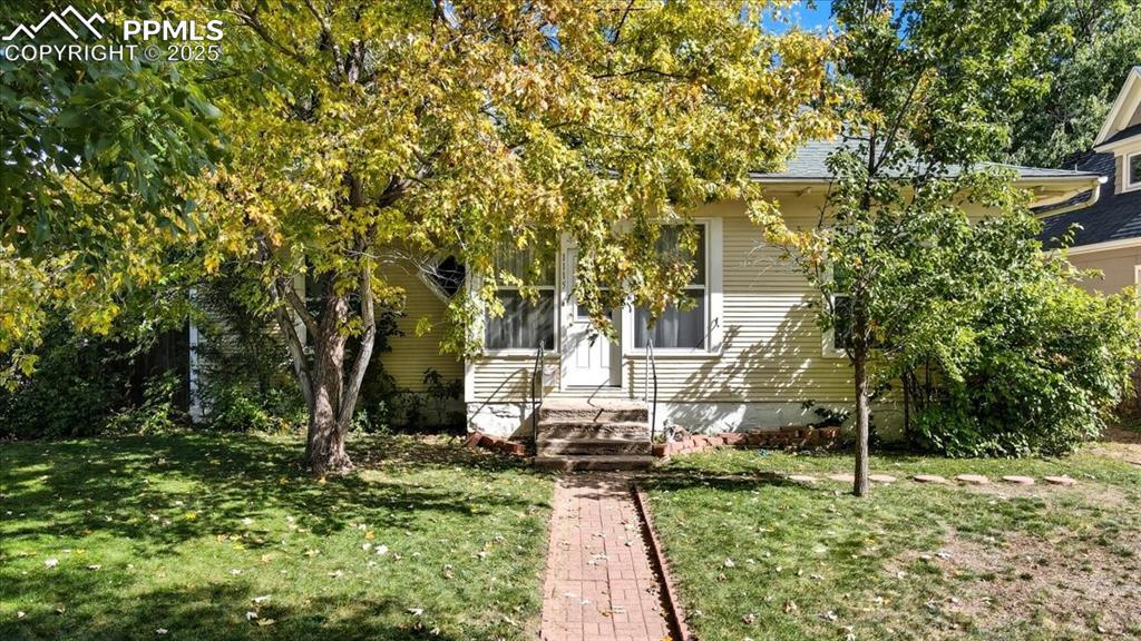 1115 Custer Ave., Colorado Springs, CO 80903