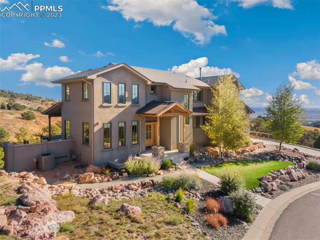 4035 Cedar Heights Dr., Colorado Springs, CO 80904