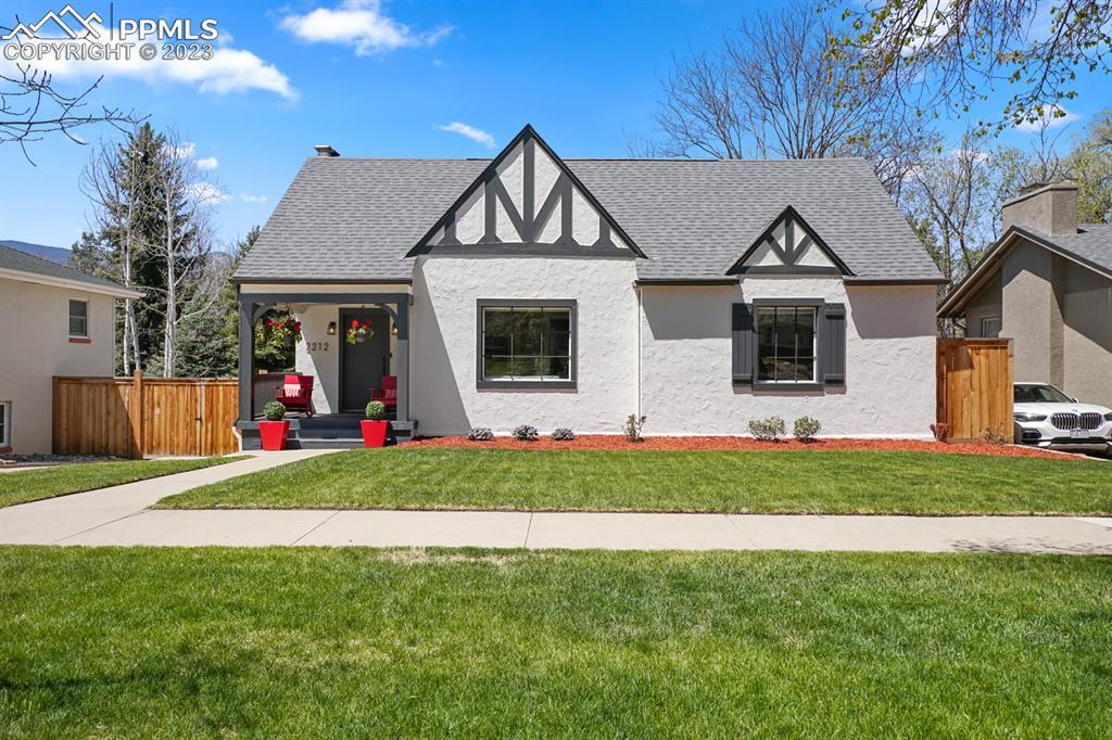 2212 Wood Ave., Colorado Springs, CO 80907