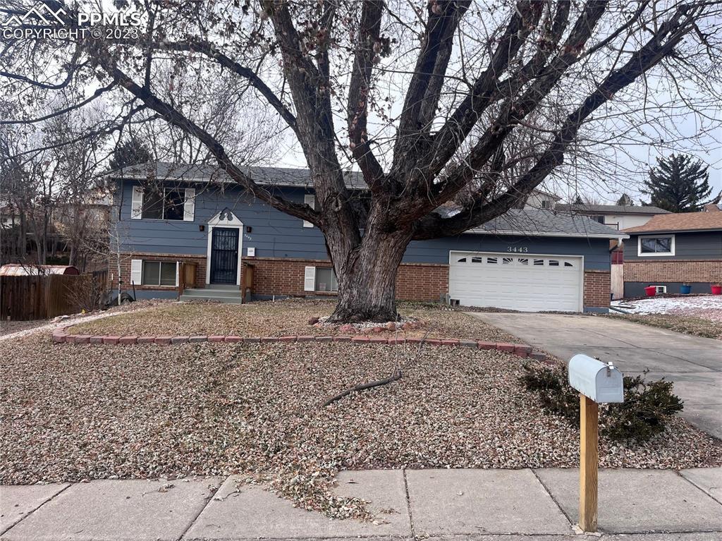 3443 Amador Cir., Colorado Springs, CO 80918