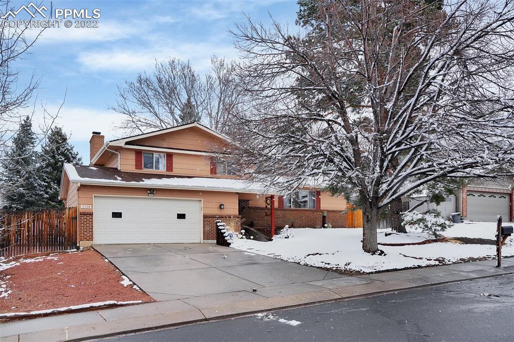 5320 Wagon Master Dr., Colorado Springs, CO 80917