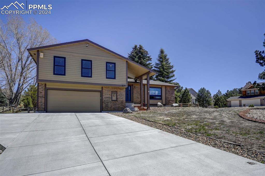 15215 Diamondhead Ct., Colorado Springs, CO 80921