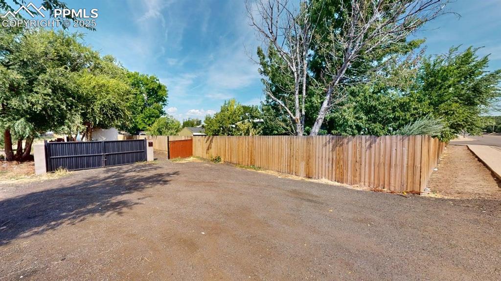 1575 N Sable Blvd., Aurora, CO 80011