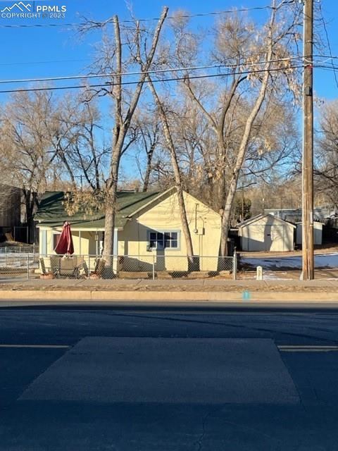 2208 E Boulder St., Colorado Springs, CO 80909